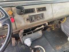 2000 FREIGHTLINER DUMP TRUCK - VIN: 1FUWJJCB9YHB85393