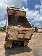 2000 FREIGHTLINER DUMP TRUCK - VIN: 1FUWJJCB7YHB85019