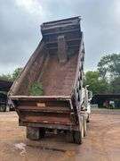 2007 MACK CNH613 DUMP TRUCK - VIN: 1M2AJ06YX7N006427
