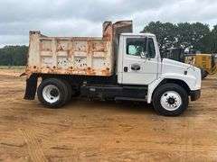 2000 FREIGHTLINER DUMP TRUCK - VIN: 1FUWJJCB9YHB85393