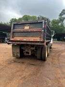 2007 MACK CNH613 DUMP TRUCK - VIN: 1M2AJ06YX7N006427