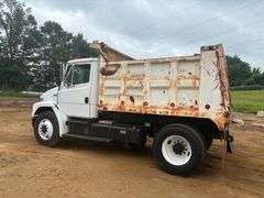 2000 FREIGHTLINER DUMP TRUCK - VIN: 1FUWJJCB9YHB85393