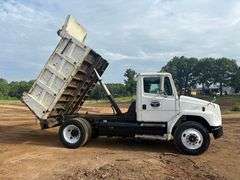 2000 FREIGHTLINER DUMP TRUCK - VIN: 1FUWJJCB0YHB84990