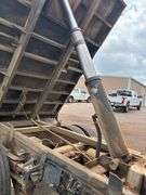 2000 FREIGHTLINER DUMP TRUCK - VIN: 1FUWJJCB3YHB85051