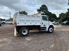 2000 FREIGHTLINER DUMP TRUCK - VIN: 1FUWJJCB3YHB85051