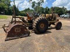 OLIVER TRACTOR - SER: 163638A