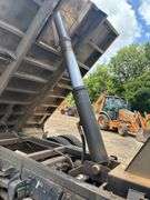 2000 FREIGHTLINER DUMP TRUCK - VIN: 1FUWJJCB7YHB85019