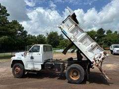 1991 FORD F-800 DUMP TRUCK - VIN: 1FDYK84A9MVA09329