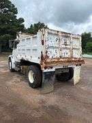 2000 FREIGHTLINER DUMP TRUCK - VIN: 1FUWJJCB3YHB85051