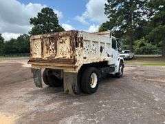2001 FREIGHTLINER DUMP TRUCK - VIN: 1FUWJJCB01HB85501