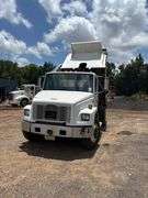 2000 FREIGHTLINER DUMP TRUCK - VIN: 1FUWJJCB7YHB85019