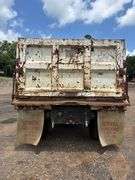 2000 FREIGHTLINER DUMP TRUCK - VIN: 1FUWJJCB7YHB85019