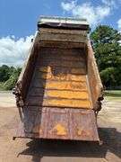 1991 FORD F-800 DUMP TRUCK - VIN: 1FDYK84A9MVA09329