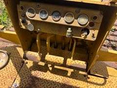 CATERPILLAR D3B DOZER - SER: 24Y01334