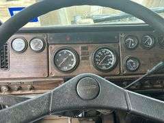 1998 FREIGHTLINER DUMP TRUCK - VIN: 1FUYDZYB3WL925146