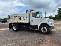 2001 FREIGHTLINER DUMP TRUCK - VIN: 1FUWJJCB01HB85501