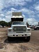 1991 FORD F-800 DUMP TRUCK - VIN: 1FDYK84A9MVA09329