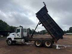 2007 MACK CNH613 DUMP TRUCK - VIN: 1M2AJ06YX7N006427
