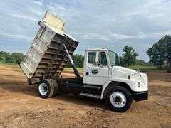 2000 FREIGHTLINER DUMP TRUCK - VIN: 1FUWJJCB0YHB84990