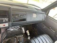 2002 GMC BUCKET TRUCK - VIN: 1GDP7H1E72J506422