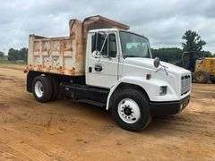 2000 FREIGHTLINER DUMP TRUCK - VIN: 1FUWJJCB9YHB85393