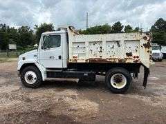 2001 FREIGHTLINER DUMP TRUCK - VIN: 1FUWJJCB01HB85501