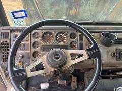 2000 FREIGHTLINER DUMP TRUCK - VIN: 1FUWJJCB9YHB85393