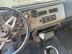 2000 FREIGHTLINER DUMP TRUCK - VIN: 1FUWJJCB0YHB84990