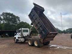 2007 MACK CNH613 DUMP TRUCK - VIN: 1M2AJ06YX7N006427