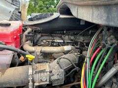 2012 FREIGHTLINER TRACTOR TRUCK - VIN: 1FUJGBDV9CSBR9006