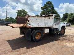 1991 FORD F-800 DUMP TRUCK - VIN: 1FDYK84A9MVA09329