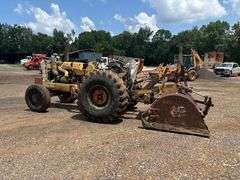OLIVER TRACTOR - SER: 163638A