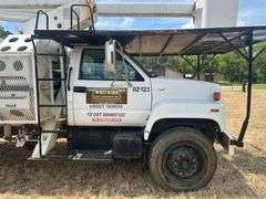 2002 GMC BUCKET TRUCK - VIN: 1GDP7H1E72J506422