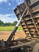 2000 FREIGHTLINER DUMP TRUCK - VIN: 1FUWJJCB0YHB84990