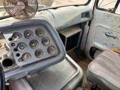 1986 FORD 9000 WINCH TRUCK - VIN: 1FDYW9DW1GVA17053