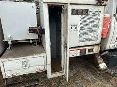 2006 GMC C7500 BUCKET TRUCK - VIN: 1GDL7C1GX6F415270