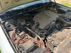 2000 FORD CROWN VICTORIA - VIN: 2FAFP71W0YX208223