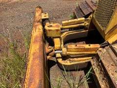 CATERPILLAR D3B DOZER - SER: 24Y01334