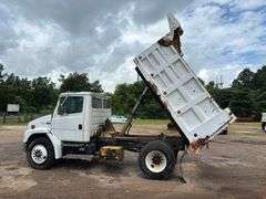 2000 FREIGHTLINER DUMP TRUCK - VIN: 1FUWJJCB3YHB85051