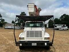1999 INTERNATIONAL 4700 BUCKET TRUCK - VIN: 1HTSCABP0XH595401