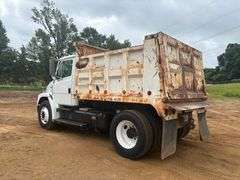 2000 FREIGHTLINER DUMP TRUCK - VIN: 1FUWJJCB9YHB85393