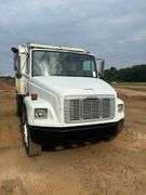 2000 FREIGHTLINER DUMP TRUCK - VIN: 1FUWJJCB7YHB85277