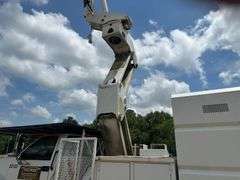 2002 GMC BUCKET TRUCK - VIN: 1GDP7H1E72J506422