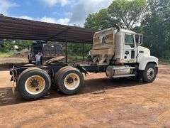 2006 MACK CNH613 TRUCK - VIN: 1M1AJ06YX6N003191