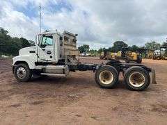 2006 MACK CNH613 TRUCK - VIN: 1M1AJ06YX6N003191