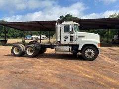 2006 MACK CNH613 TRUCK - VIN: 1M1AJ06YX6N003191