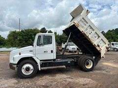 2001 FREIGHTLINER DUMP TRUCK - VIN: 1FUWJJCB01HB85501