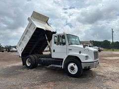 2001 FREIGHTLINER DUMP TRUCK - VIN: 1FUBBXAK61HB85584