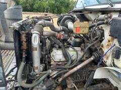 1999 INTERNATIONAL 4700 BUCKET TRUCK - VIN: 1HTSCABP0XH595401