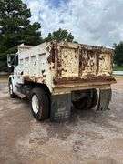 2001 FREIGHTLINER DUMP TRUCK - VIN: 1FUWJJCB01HB85501